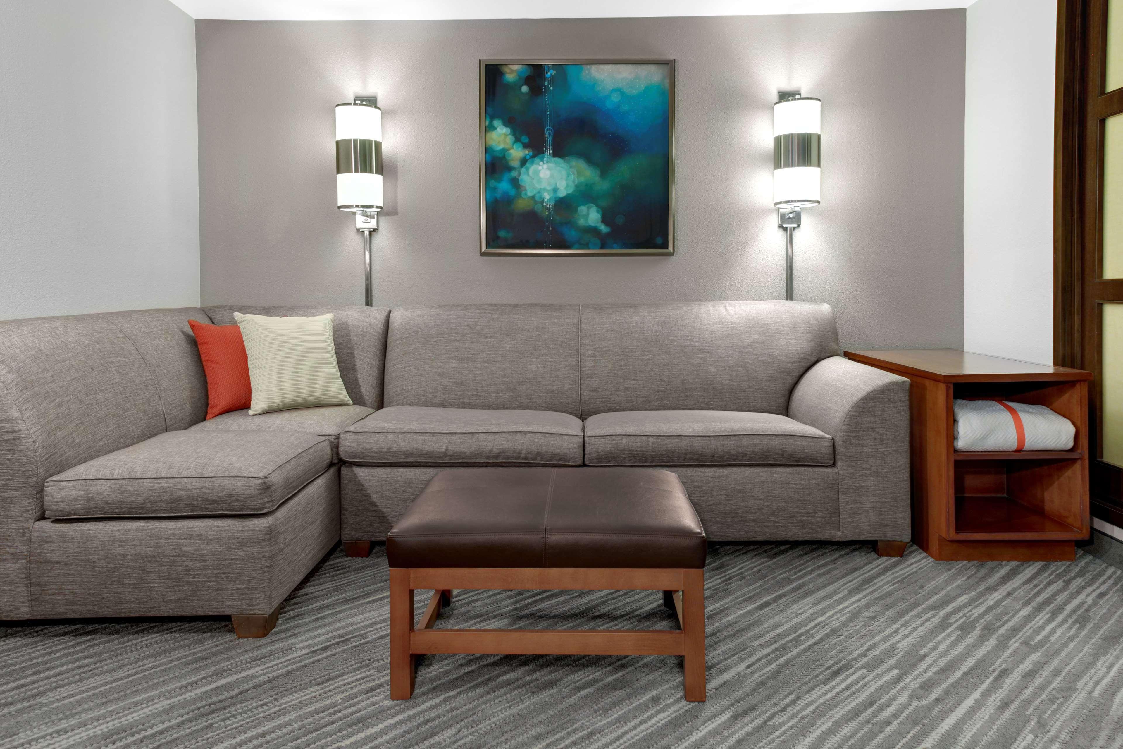 Hyatt Place Detroit/Livonia Eksteriør billede